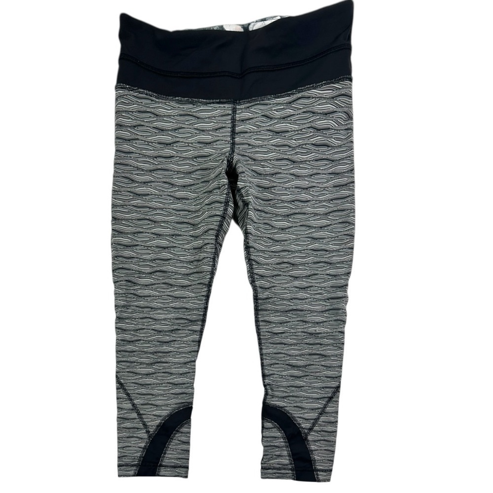 Lululemon Run: Inspire Crop II All Luxtreme Textured Wave Black Silver Spoon 4